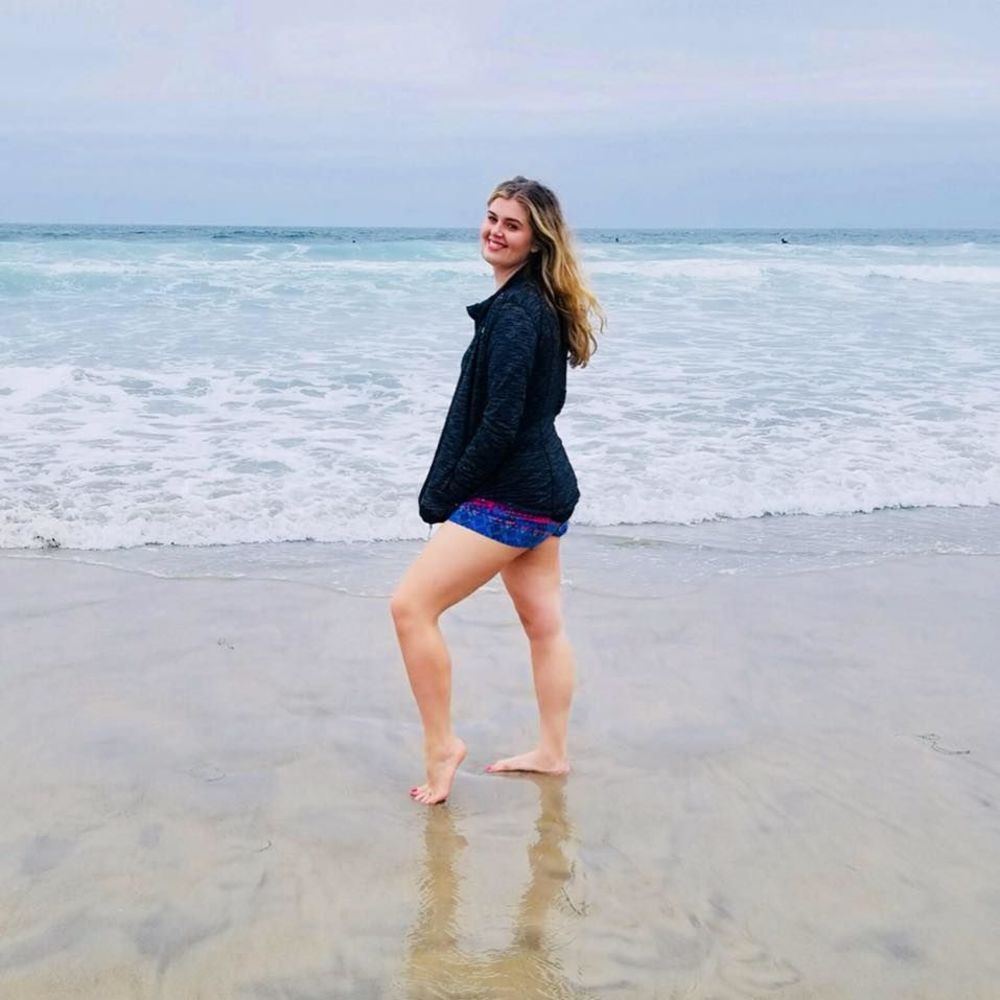 Meet your Posher, Alli